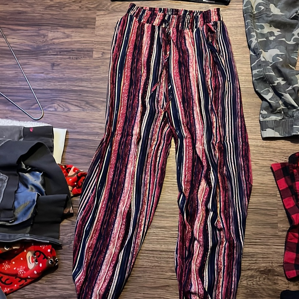 Loose pants